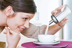 Phụ nữ mang thai ăn quá nhiều đường: Trẻ dễ hen suyễn