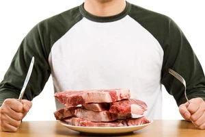 Ăn ít thịt có giúp chúng ta sống lâu hơn?