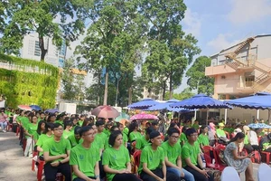 Bảo vệ môi trường bằng việc không dùng túi nylon