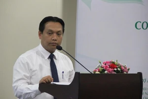 Mỗi ngày phải chôn hàng chục ngàn tấn rác