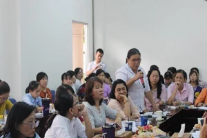 Dời việc áp dụng mức giá thu gom, vận chuyển, xử lý rác thải