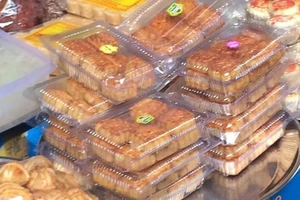 Kiểm tra các cơ sở kinh doanh bánh trung thu