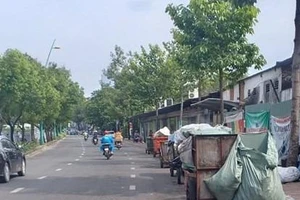 Gia hạn thời gian chuyển đổi phương tiện thu gom rác