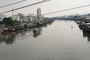 Nhiều biện pháp phòng, chống sạt lở kênh, rạch tại TP.HCM