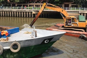Sắp hoàn thành dự án nạo vét kênh Nhiêu Lộc - Thị Nghè