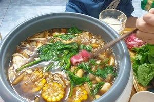 Những thói quen ăn uống nên tránh để phòng COVID-19