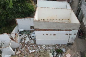 Dự án rạch Xuyên Tâm: 2 địa phương đều gặp khó khi giải phóng mặt bằng