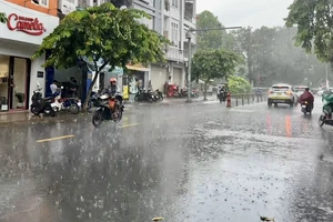 Mưa ở TP.HCM và các tỉnh Nam Bộ đến khi nào giảm?
