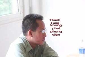 Bị can giả danh nhà báo đâm người tại hội nghị bị bắt