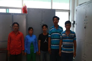 Chém em dâu trước BV Từ Dũ vì giành chỗ bán hàng