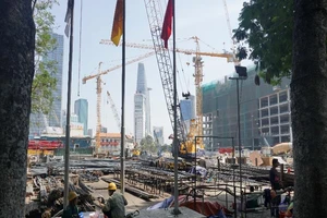 Video: Bên trong ga Bến Thành ngày cận Tết