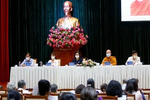 Video: Cử tri quan tâm về chung cư cũ, an toàn thực phẩm