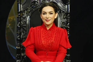 Video: Rất nhiều nghệ sĩ tiếc thương ca sĩ Phi Nhung