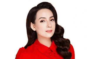 Video: Hàng triệu khán giả thương tiếc ca sĩ Phi Nhung