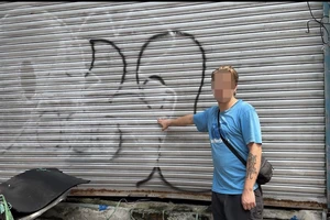 Xử phạt nam thanh niên New Zealand vẽ bậy ở quận 1