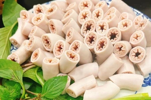 TP.HCM tiến hành kiểm tra, truy xuất nguồn gốc món lòng se điếu