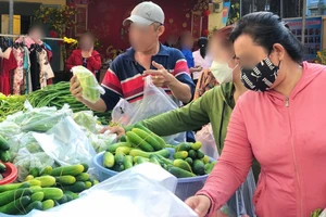 Cẩn thận với thực phẩm 'đẹp bất thường'