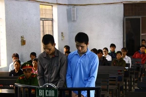 Hai thanh niên đánh chết nữ sinh vì bị nói “mù à'