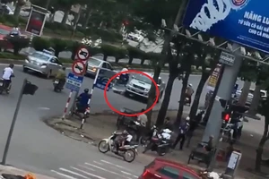 Lùi xe cán chết người tài xế chịu hình phạt ra sao?