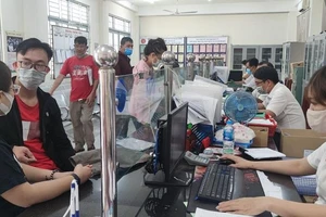 Giấy tờ người dân cần xuất trình khi trích lục hộ tịch tại TP.HCM từ 15-6