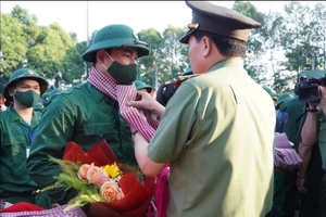 Người bị gãy răng nhưng đạt sức khoẻ loại 1, loại 2, và loại 3 vẫn đủ điều kiện về sức khoẻ thực hiện nghĩa vụ quân sự. Ảnh: HUỲNH THƠ