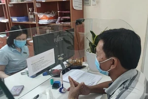 Đặt lịch hẹn nộp hồ sơ rút BHXH 1 lần phải chờ hơn 1 tháng