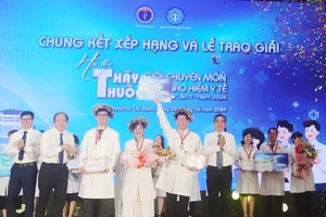 Bác sĩ không chỉ giỏi chuyên môn mà phải vững chính sách BHYT