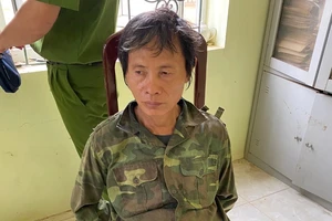 Dùng dao phóng lợn đâm công an trọng thương khi bị mời làm việc