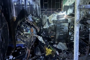 Cháy nhà sáng sớm, thương tâm gia đình 3 người tử vong