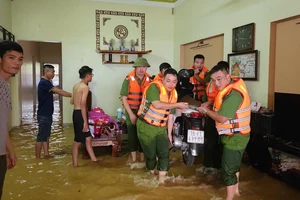 Hơn 800 hộ dân một xã ở Phú Thọ phải di dời do bị ngập 