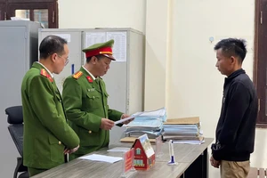 Bị bắt sau 4 năm gây thương tích cho người khác rồi bỏ trốn