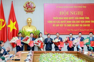 UBND tỉnh Phú Thọ điều động bổ nhiệm hàng loạt cán bộ chủ chốt