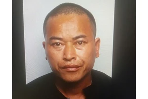 Nghi án chém anh ruột rồi cầm rìu trốn vào rừng 