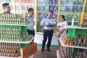 Phú Thọ: Tạm giữ hơn 23.000 lọ yến chưng nghi không đạt chất lượng