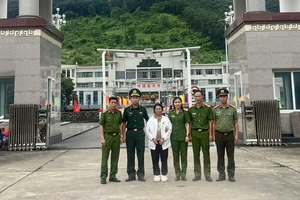 Người phụ nữ bị bắt giữ tại cửa khẩu sau 7 năm trốn thi hành án ma túy