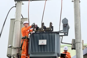 Tạm ngừng cấp điện một số khu vực để thi công đường dây 500kV Lào Cai - Vĩnh Yên