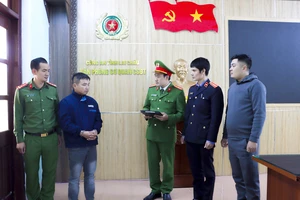 Bắt kẻ lừa gần 200 triệu đồng của nhiều cán bộ công an ở 16 tỉnh, thành