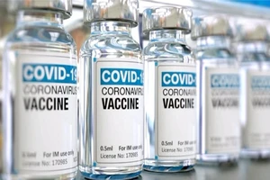 Những lọ vaccine ngừa COVID-19.