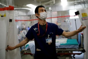 Một cơ sở y tế điều trị bệnh nhân nhiễm COVID-19 tại Nhật Bản. 