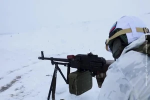 Lực lượng lính thủy đánh bộ thuộc Hạm đội phương Bắc Nga đã tổ chức các cuộc tập trận chiến thuật ở khu vực Bắc Cực.