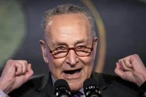 Lãnh đạo phe đa số Thượng viện Mỹ Chuck Schumer.