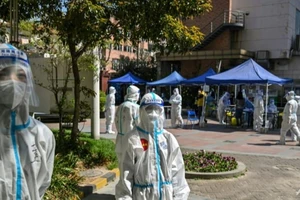 Bộ Ngoại giao Mỹ yêu cầu các nhân viên không quan trọng rời Thượng Hải để tránh dịch