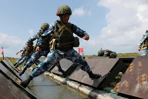 Lính thủy đánh bộ Trung Quốc tham gia Hội thao Quân sự Quốc tế 2019 ở Kaliningrad, Nga.