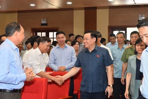 Chủ tịch Vương Đình Huệ khẳng định tiếp tục tìm tòi, đổi mới hoạt động của Quốc hội