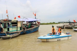 Quảng Ninh, Hải Phòng... cấm tàu thuyền ra khơi vì bão số 1