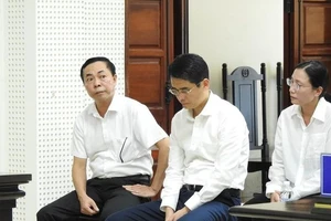 Vụ kit test: Cựu phó chủ tịch tỉnh Quảng Ninh cùng tất cả các bị cáo đều được tuyên tù treo