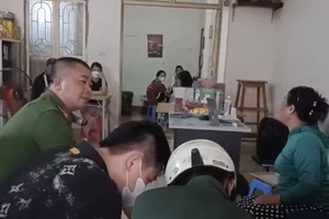 Vụ nhóm "Bông hồng đen" lấy máu học sinh xét nghiệm HIV: Chưa đủ căn cứ khởi tố vụ án 