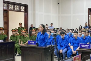 Cựu Giám đốc Sở GD&ĐT Quảng Ninh hầu toà vụ nhận hối lộ 14 tỉ đồng