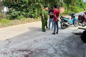 Đâm vợ bị thương nặng, chồng tự sát nhưng bất thành