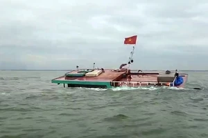 Tàu vận tải bị chìm được Bộ đội Biên phòng Hải Phòng cứu nạn thành công